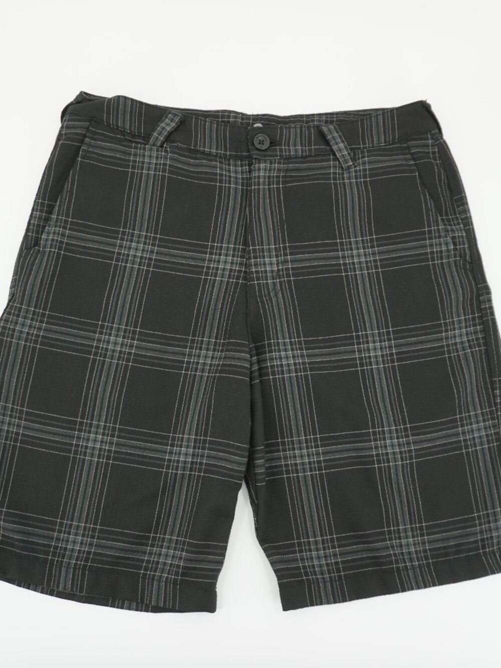 Quicksilver Men’s Flat Front Skate Casual Shorts Full On Sz 34 Black Gray Plaid